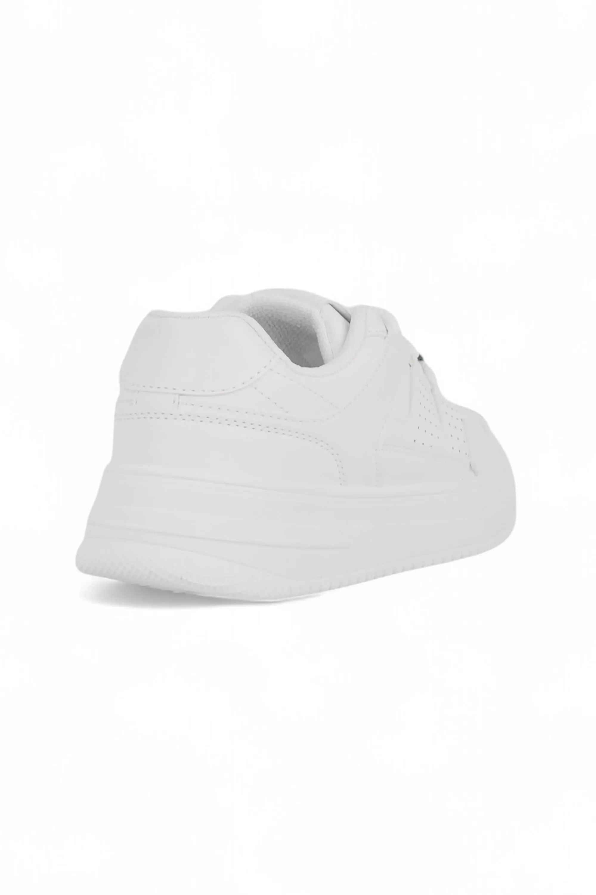 01-48711 Flat Sneaker