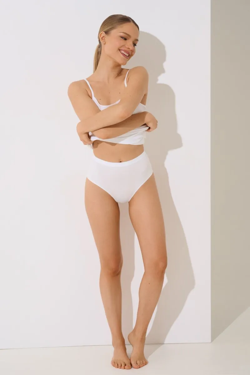 022282 KAIA Briefs High Waist - White