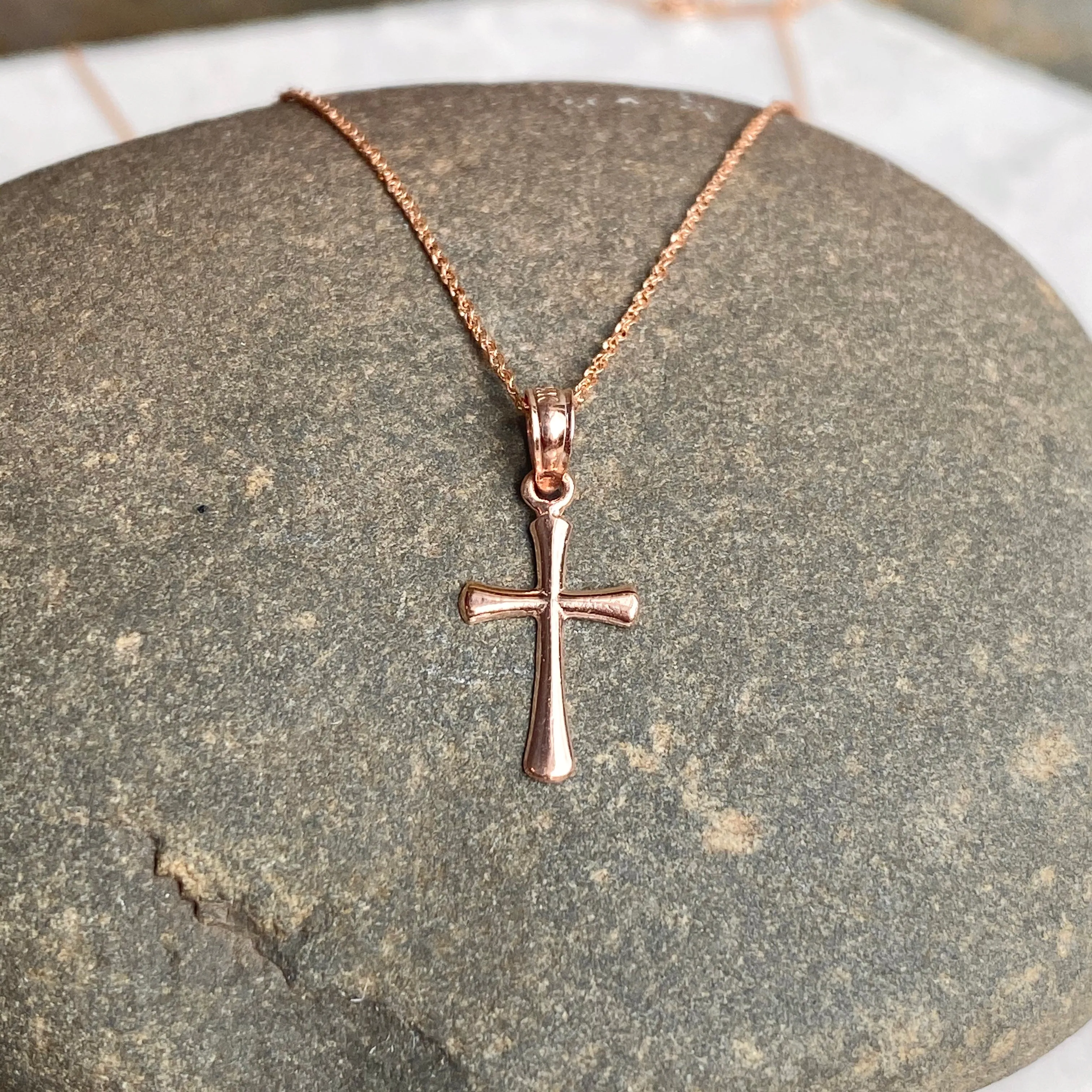 14KT Rose Gold Beveled Cross Pendant Chain Necklace