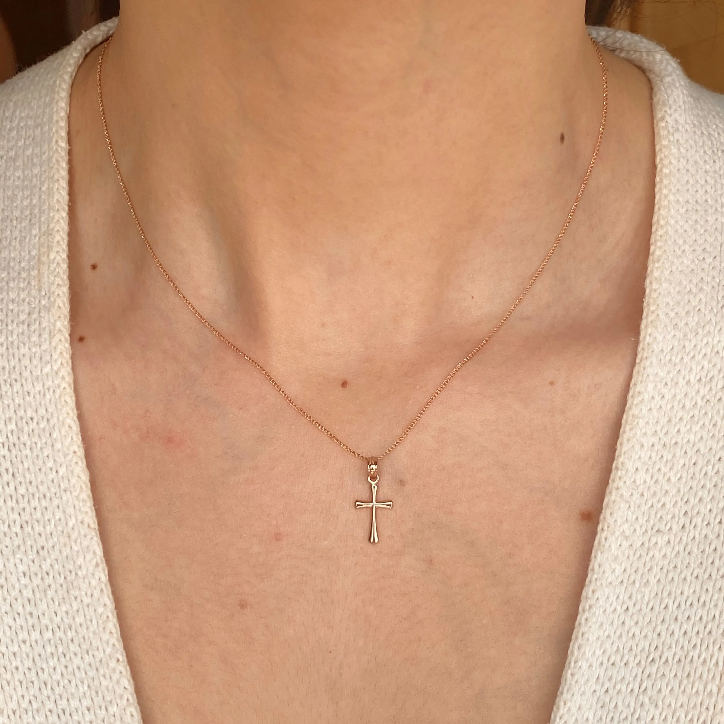 14KT Rose Gold Beveled Cross Pendant Chain Necklace