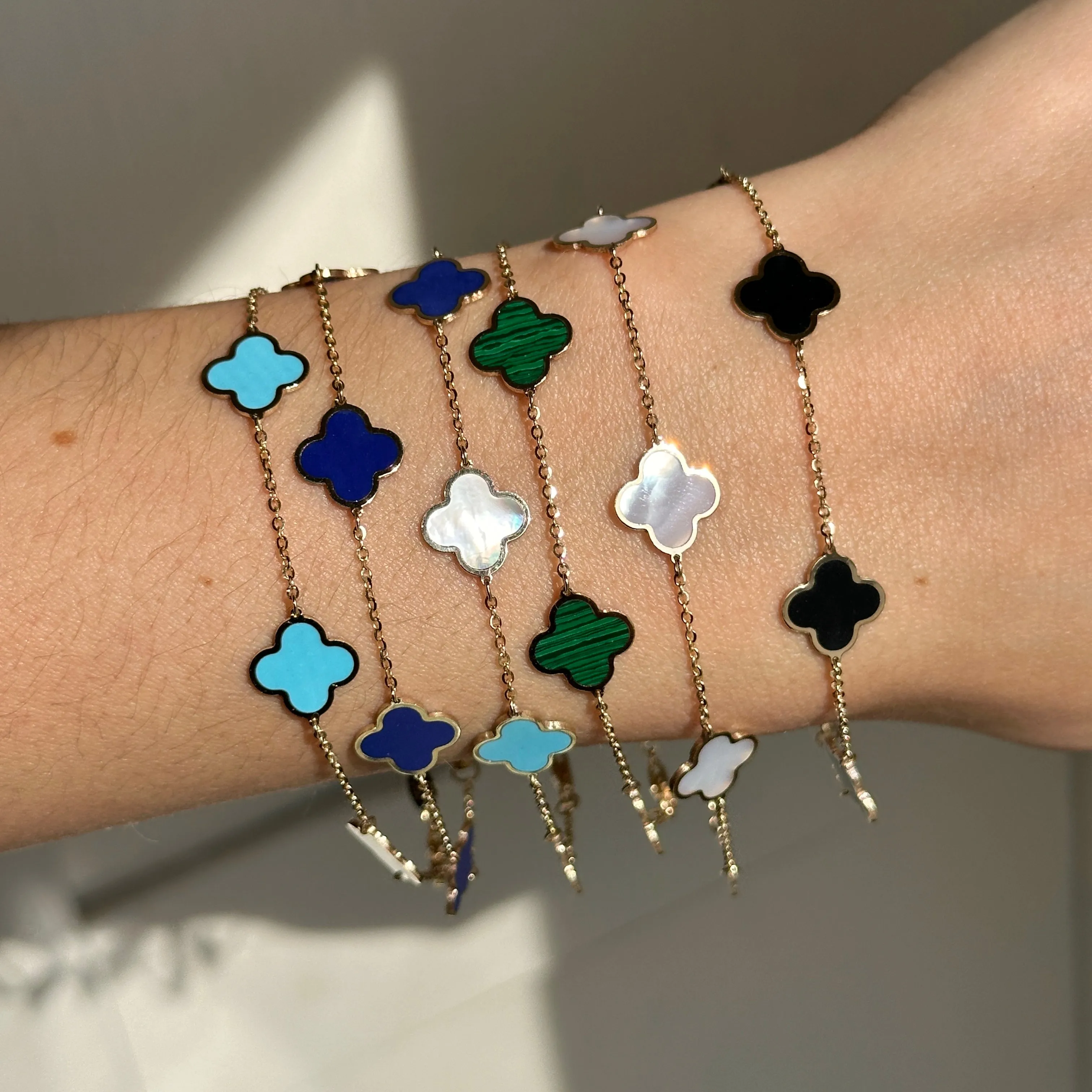 14KT Yellow Gold 10mm Lapis, Turquoise   Pearl 4 Leaf Clover Charm Chain Bracelet