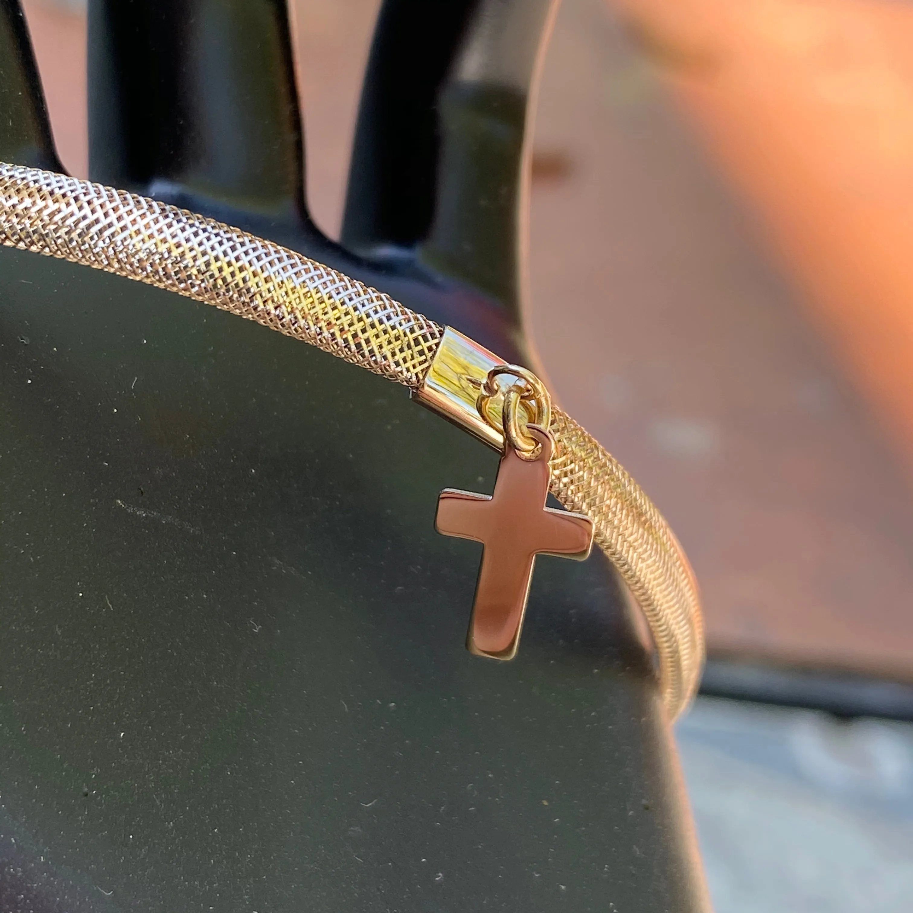 14KT Yellow Gold Mesh Stretch with Cross Charm Bangle Bracelet