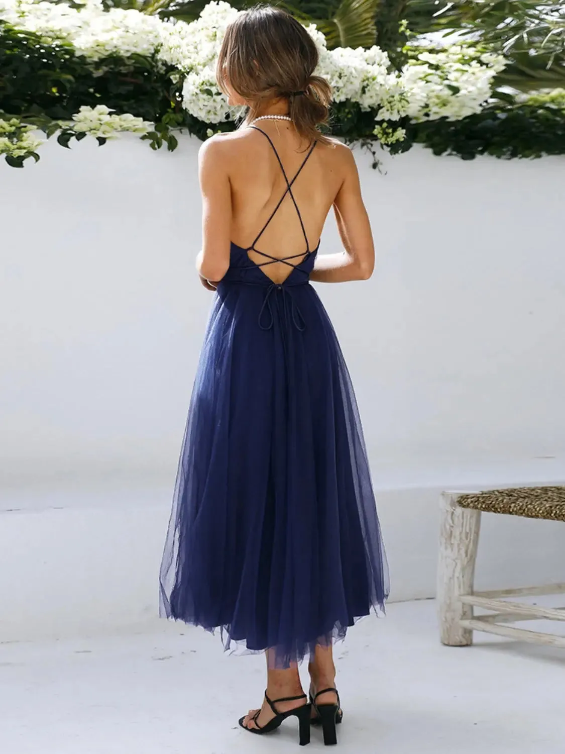 'Ari' Backless Crisscross Sleeveless Midi Dress