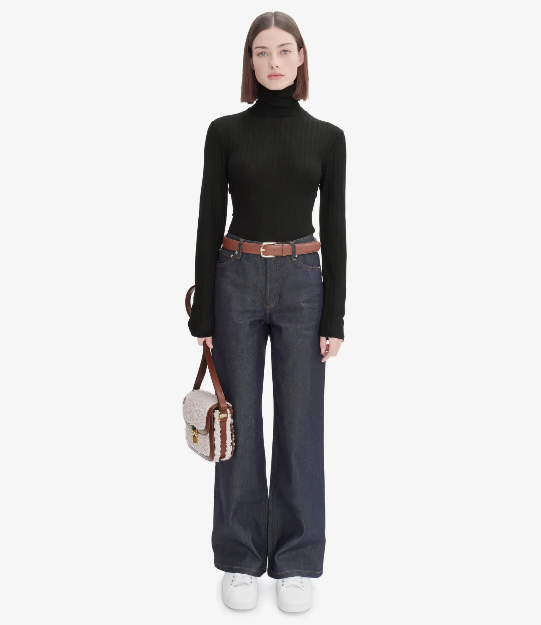 Assia top