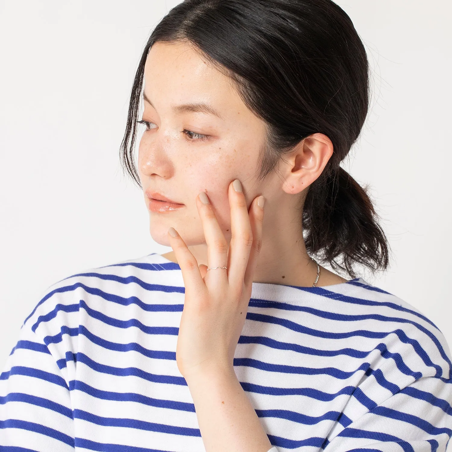aura | オーラ　wave thin ring