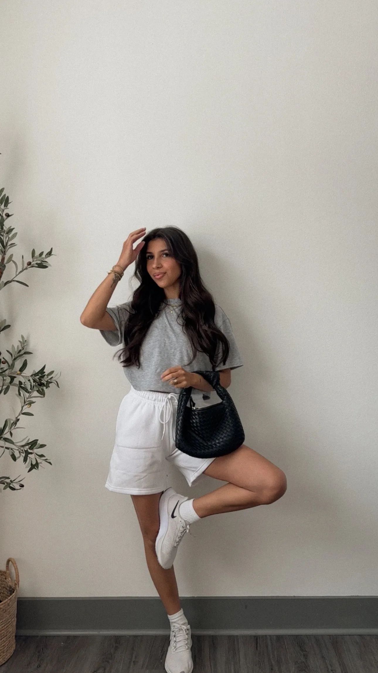 Basic Short (White)