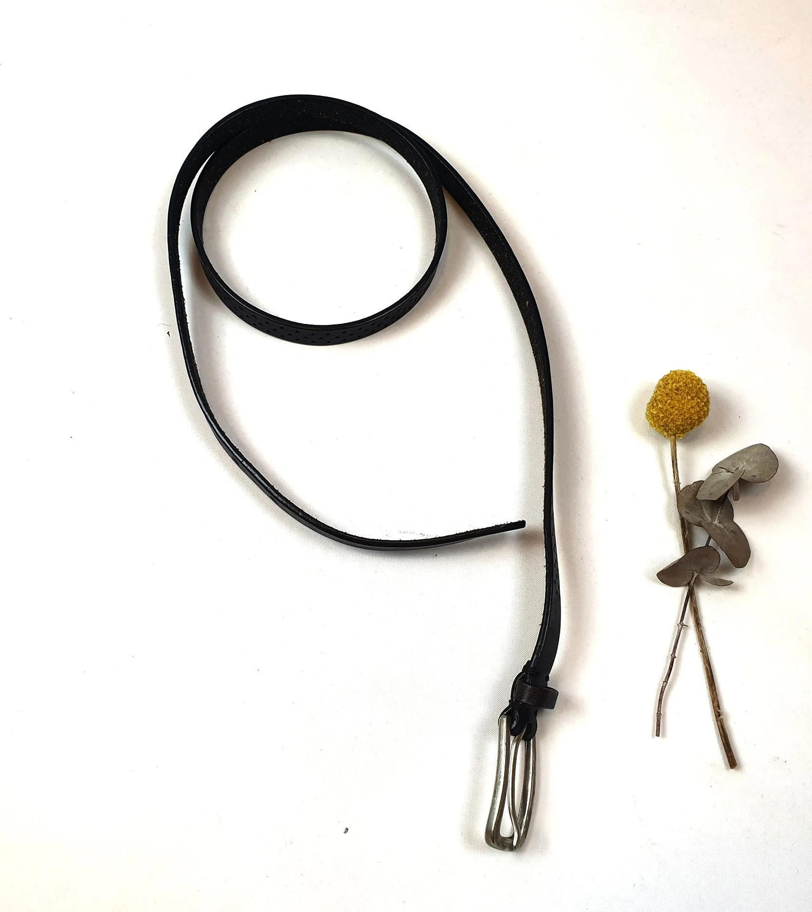 Black thin leather belt