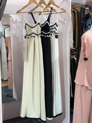 Carrie Contrast Maxi
