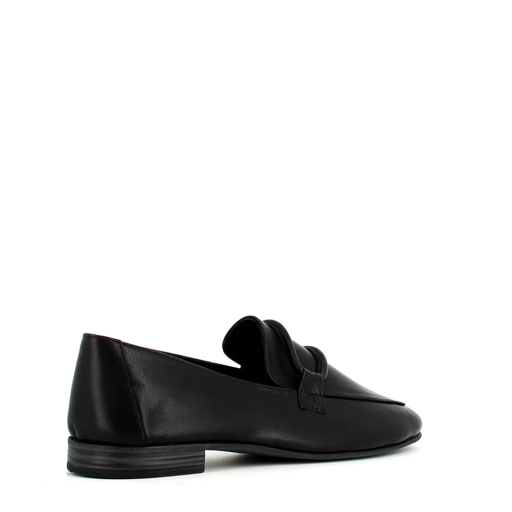 Cinders Edit Soft Leather Loafer Black
