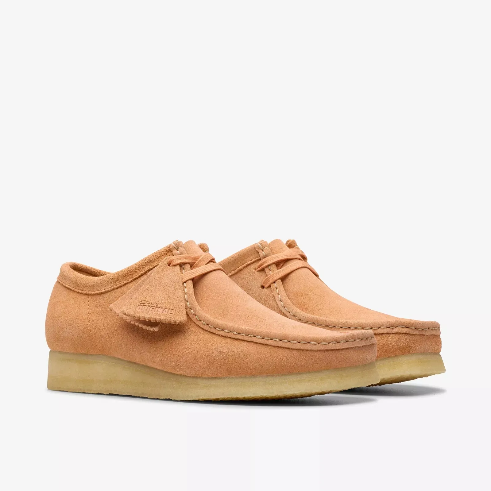 Clarks Men's Wallabee Pale Peach Suede 26181402
