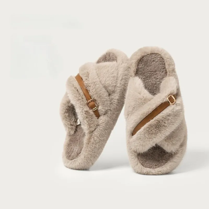 Cozy Luxe Slippers – Your Ultimate Winter Comfort!