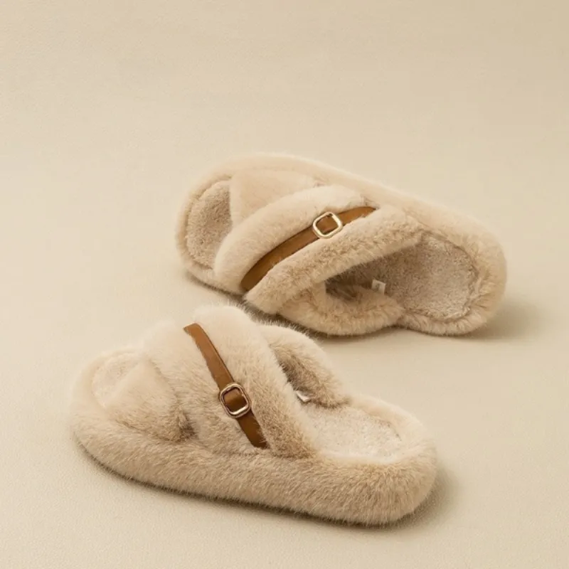 Cozy Luxe Slippers – Your Ultimate Winter Comfort!