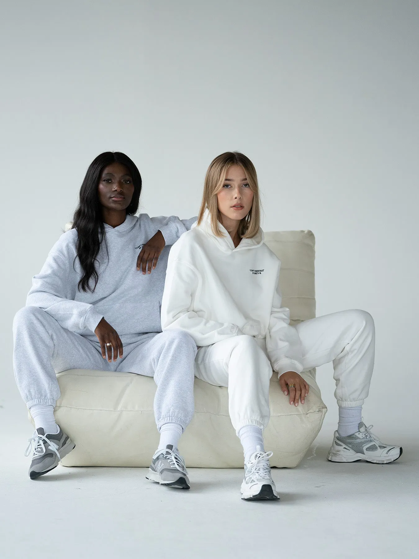 ESSENTIALS - Hoodie  •  Light Grey
