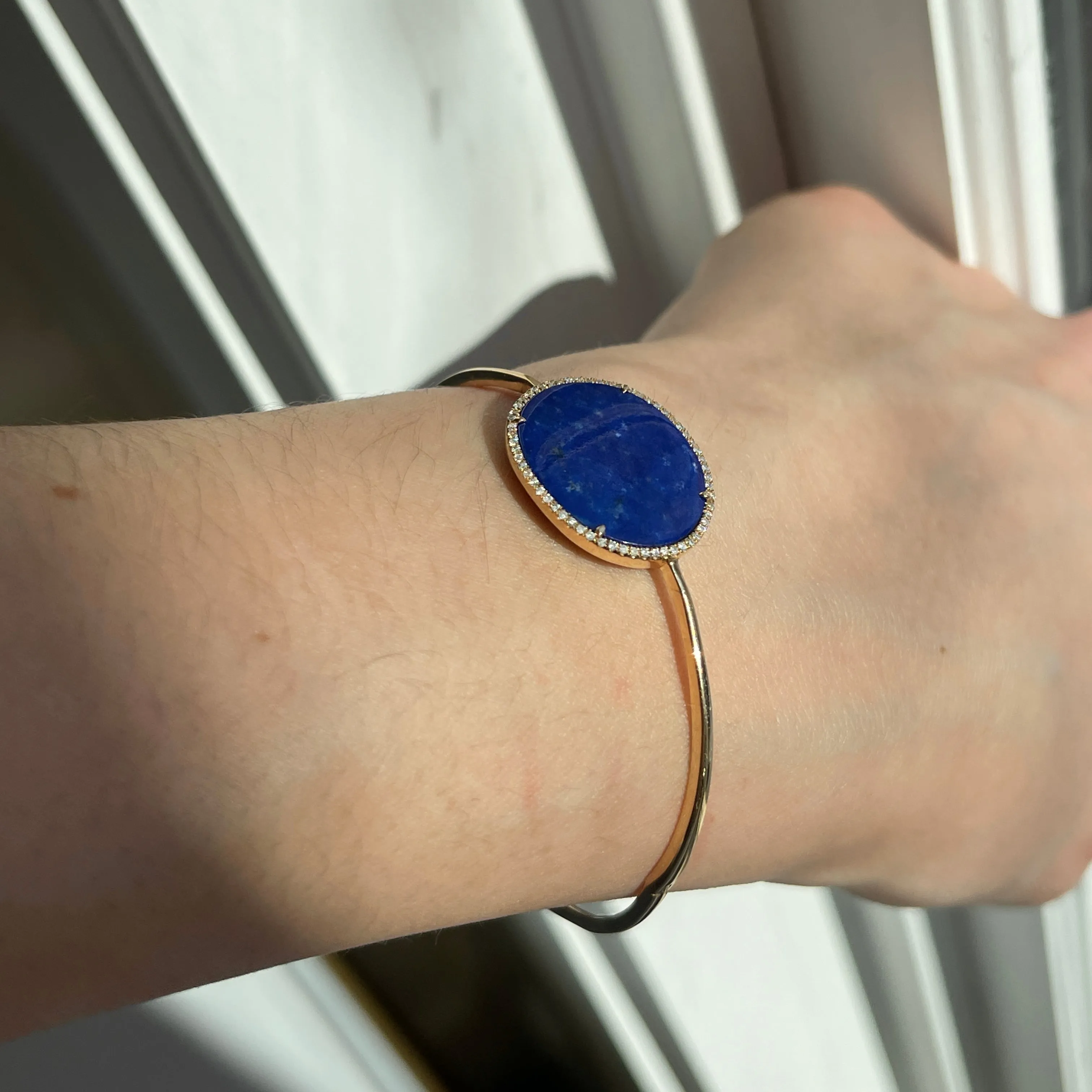 Estate 14KT Yellow Gold Oval Lapis Diamond Halo Bangle Bracelet