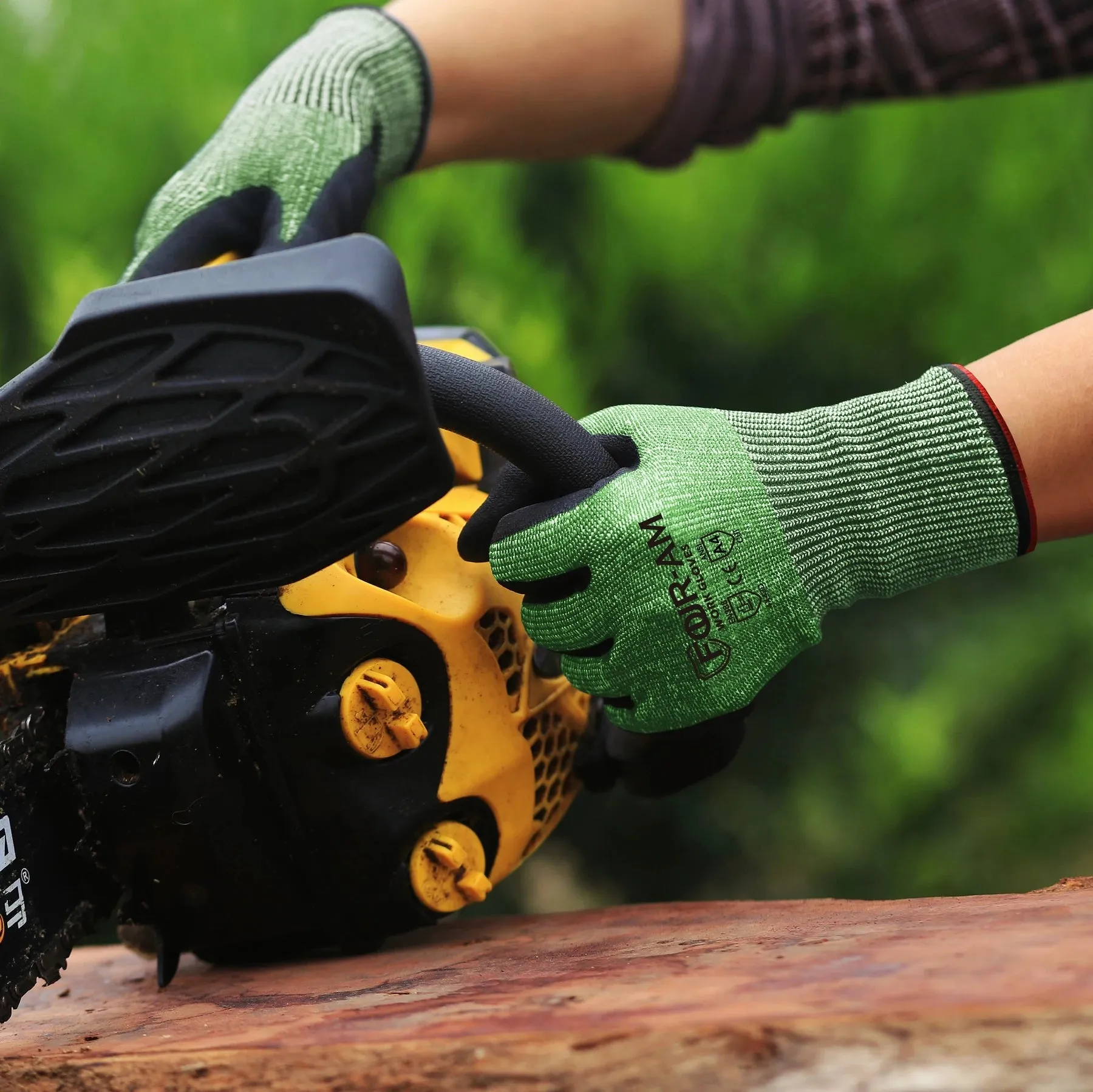 Level 5 Cut-Resistant Gloves with Firm Non-Slip Grip