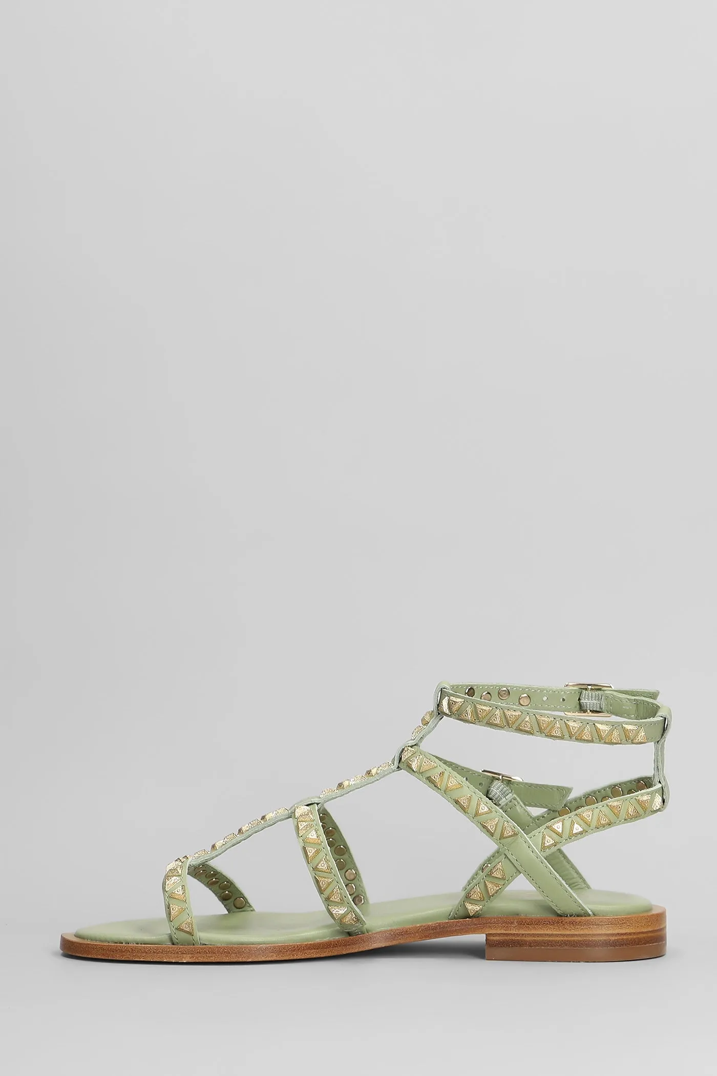 Pandora Flats in green leather