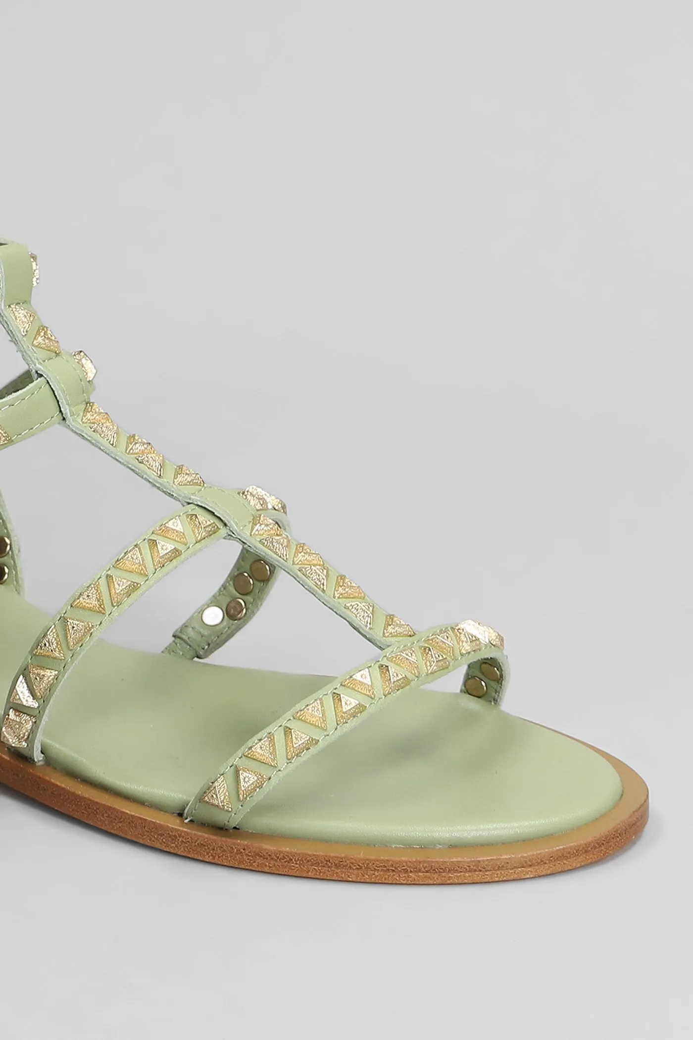 Pandora Flats in green leather