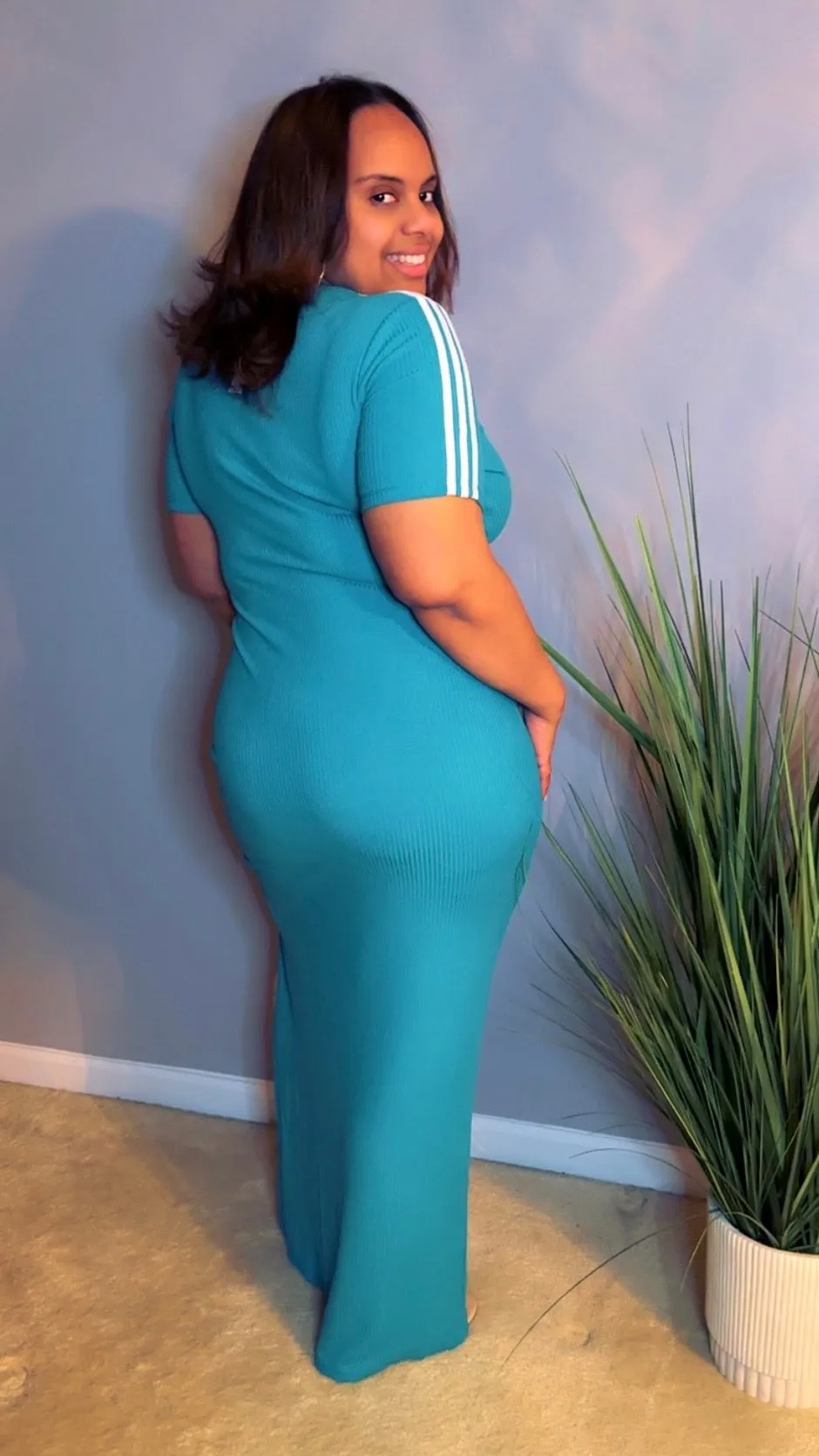 "Breeze in Jade" Maxi Dress - Plus/Curve