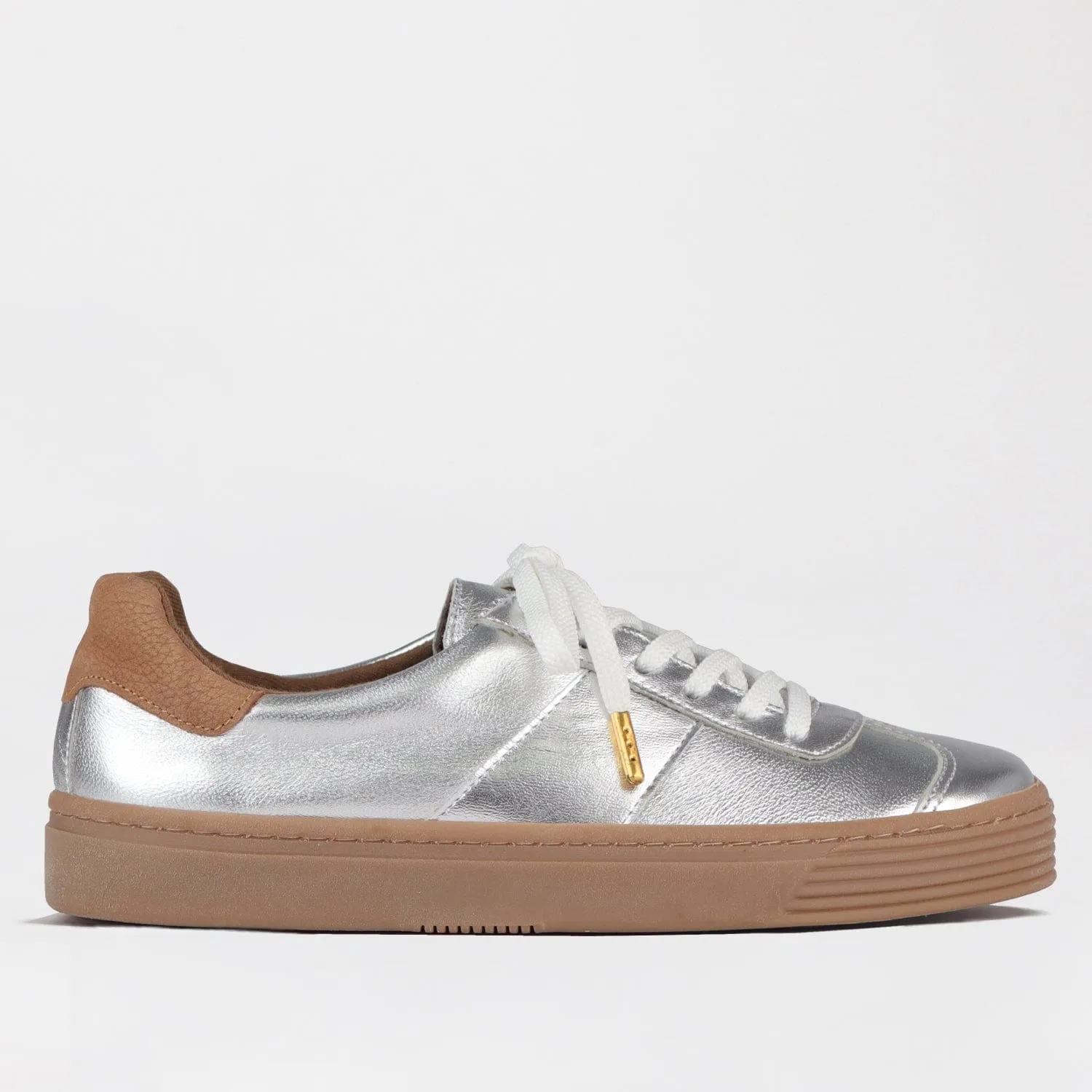 Retro Lace-up Sneaker in Silver Multi -12795