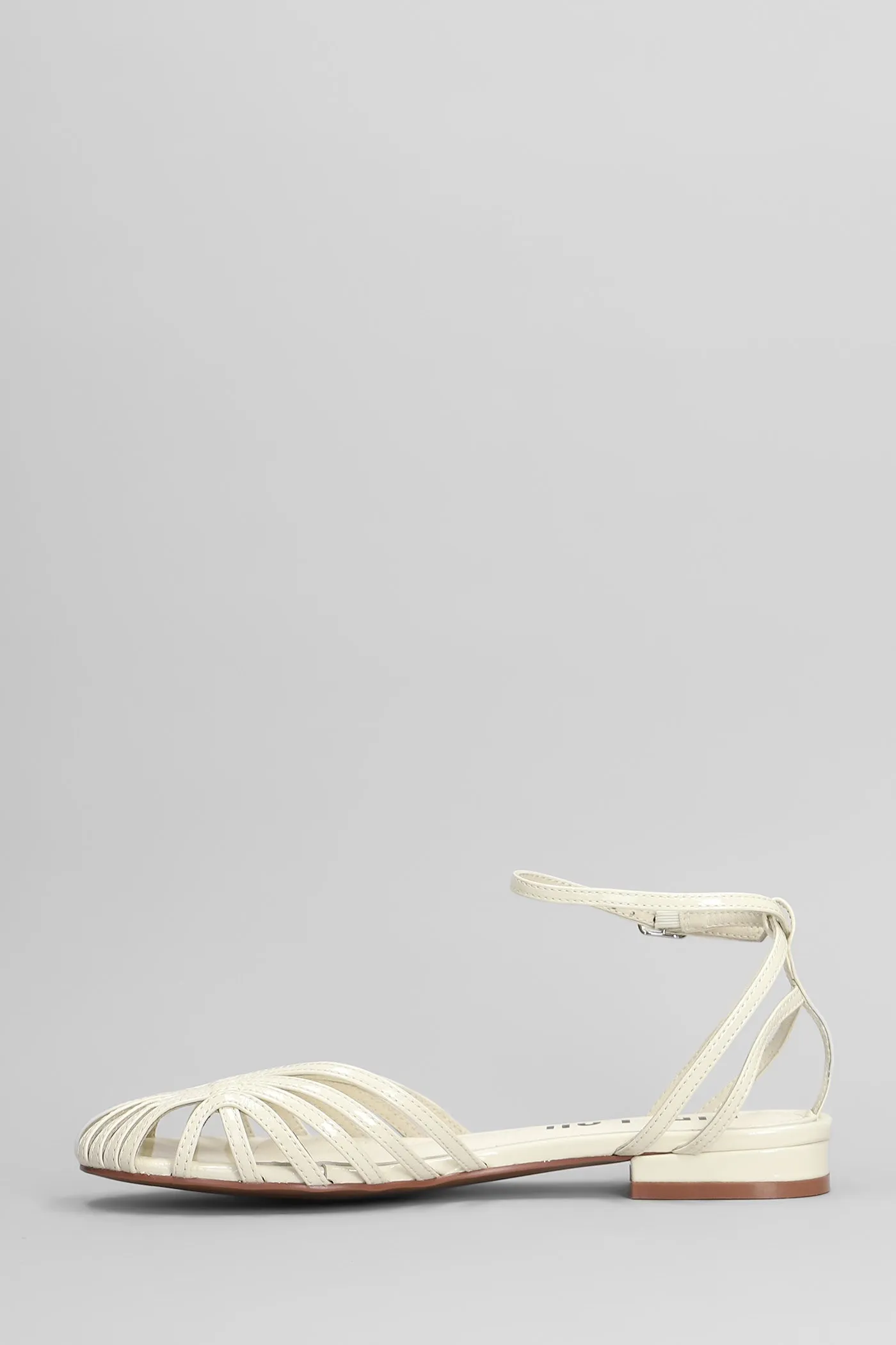 Serabi Flat Ballet flats in white patent leather