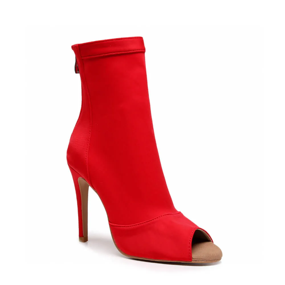 Shabina - Red Lycra - Street Sole