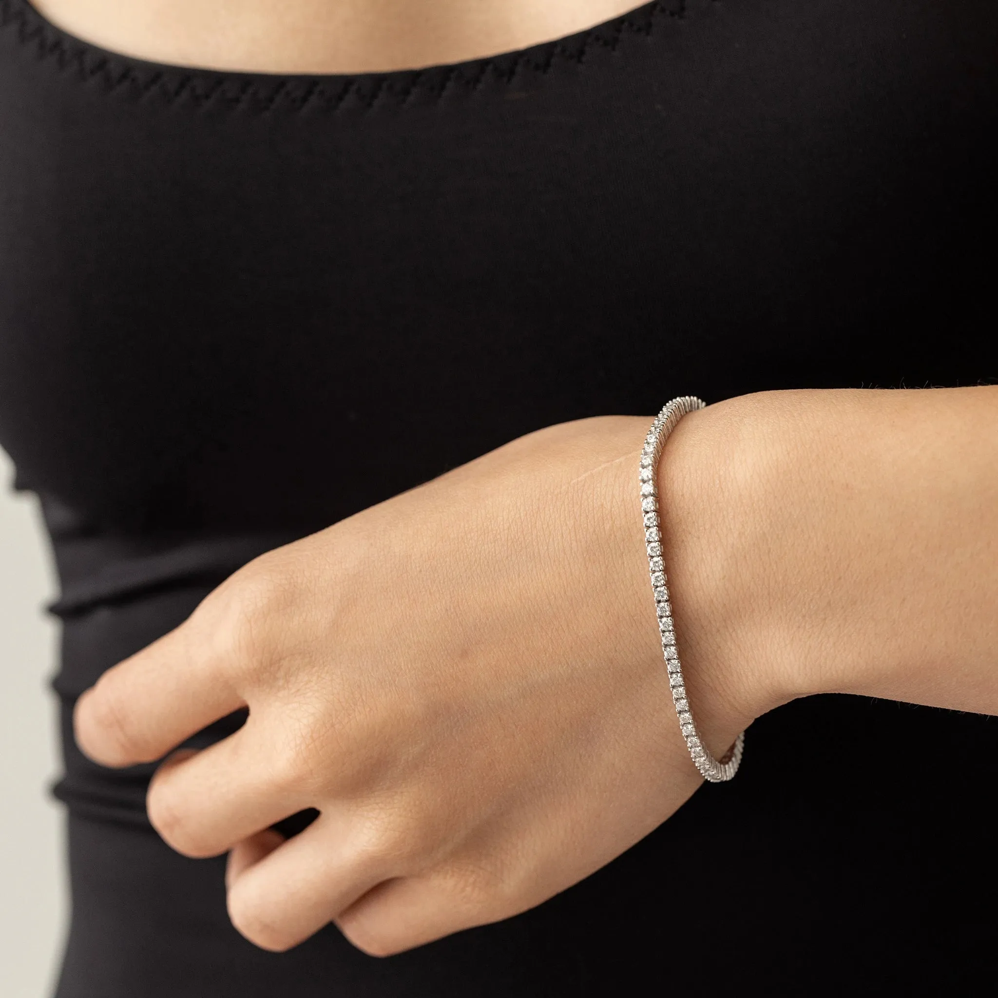SPARKLING THIN TENNIS BRACELET
