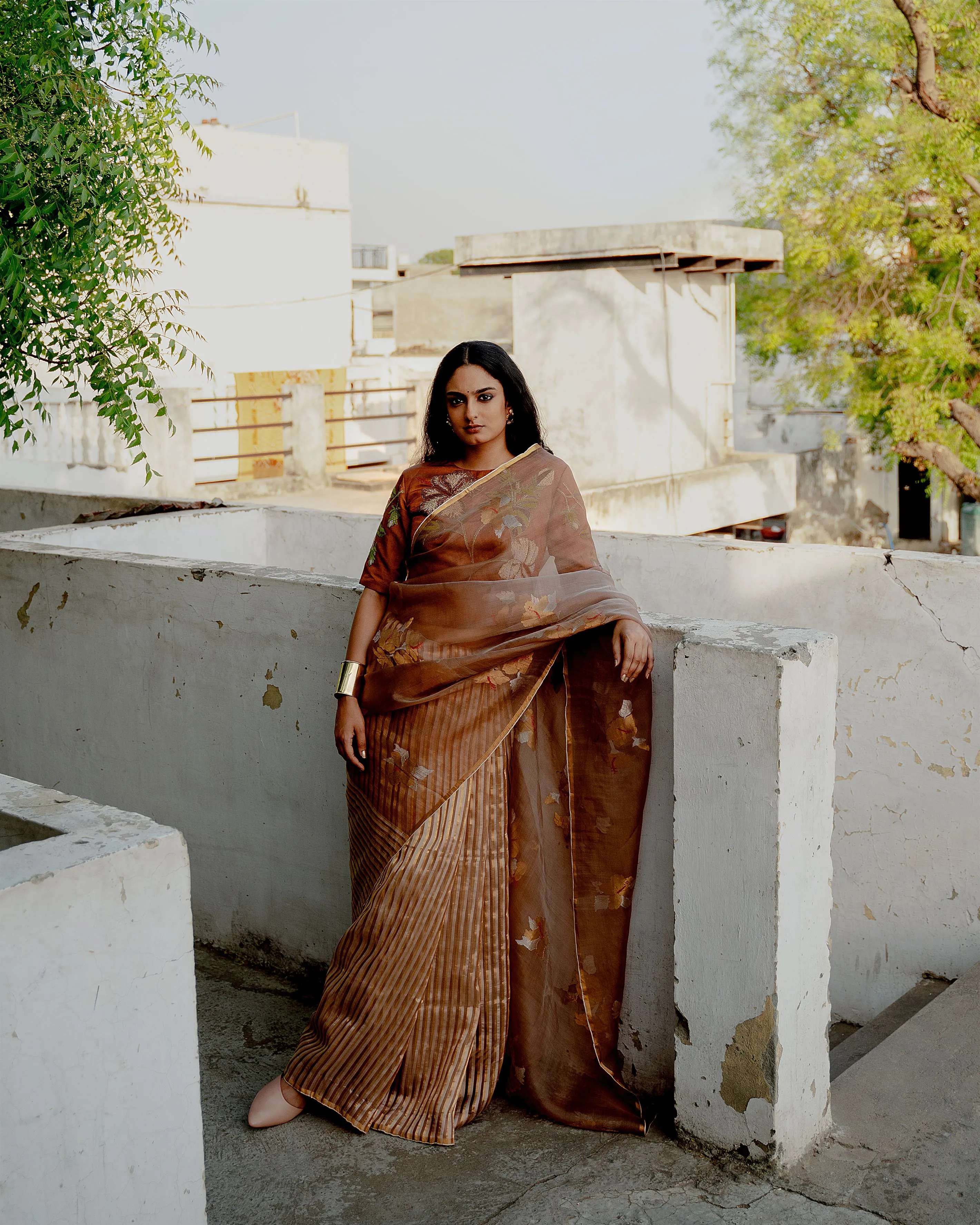 Suparna Som kanak sari 48 inch width by 5.5 meter length Coffee brown silk - delivery Time 8 weeks Festive 24 LOOK-09