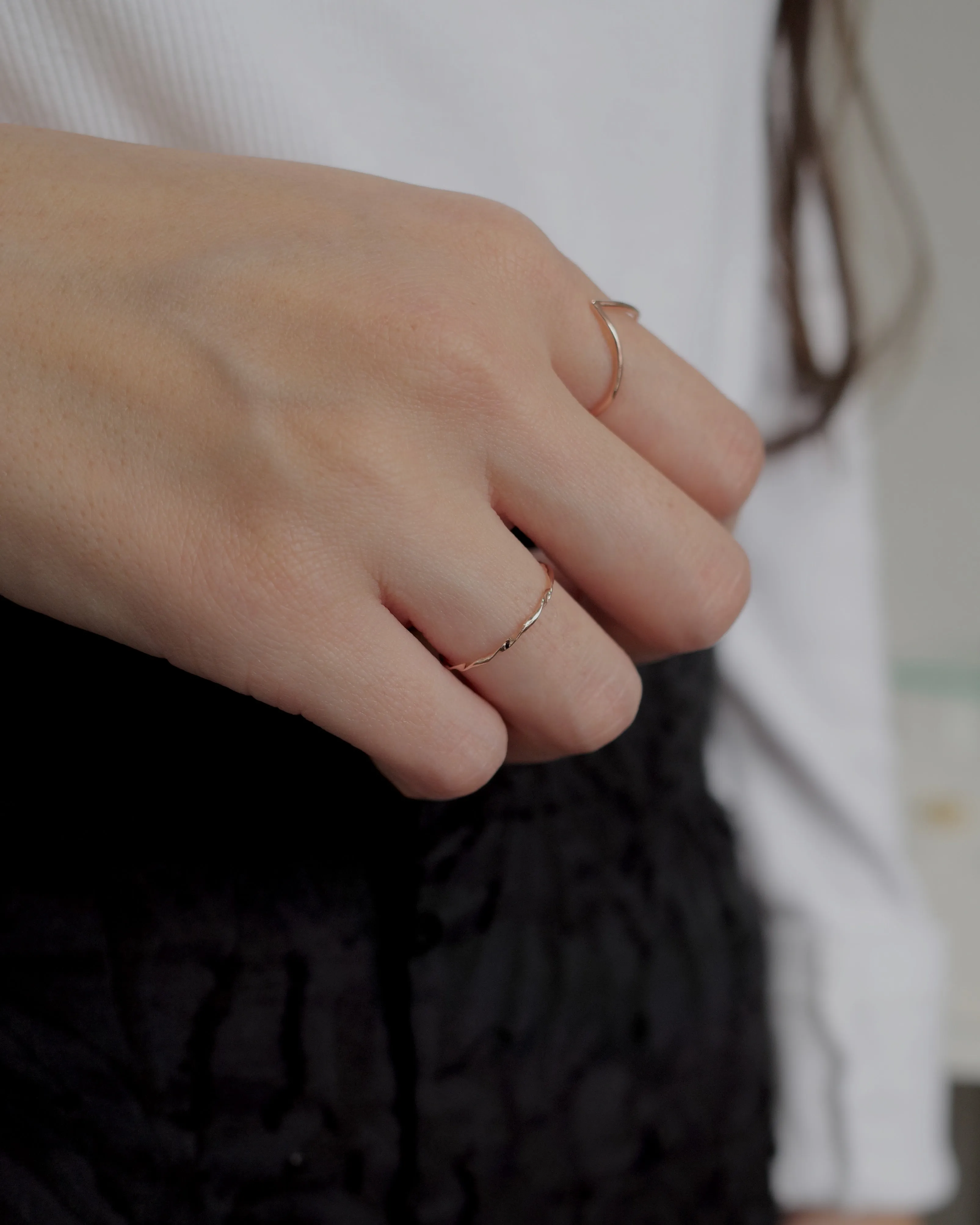 thin twist ring