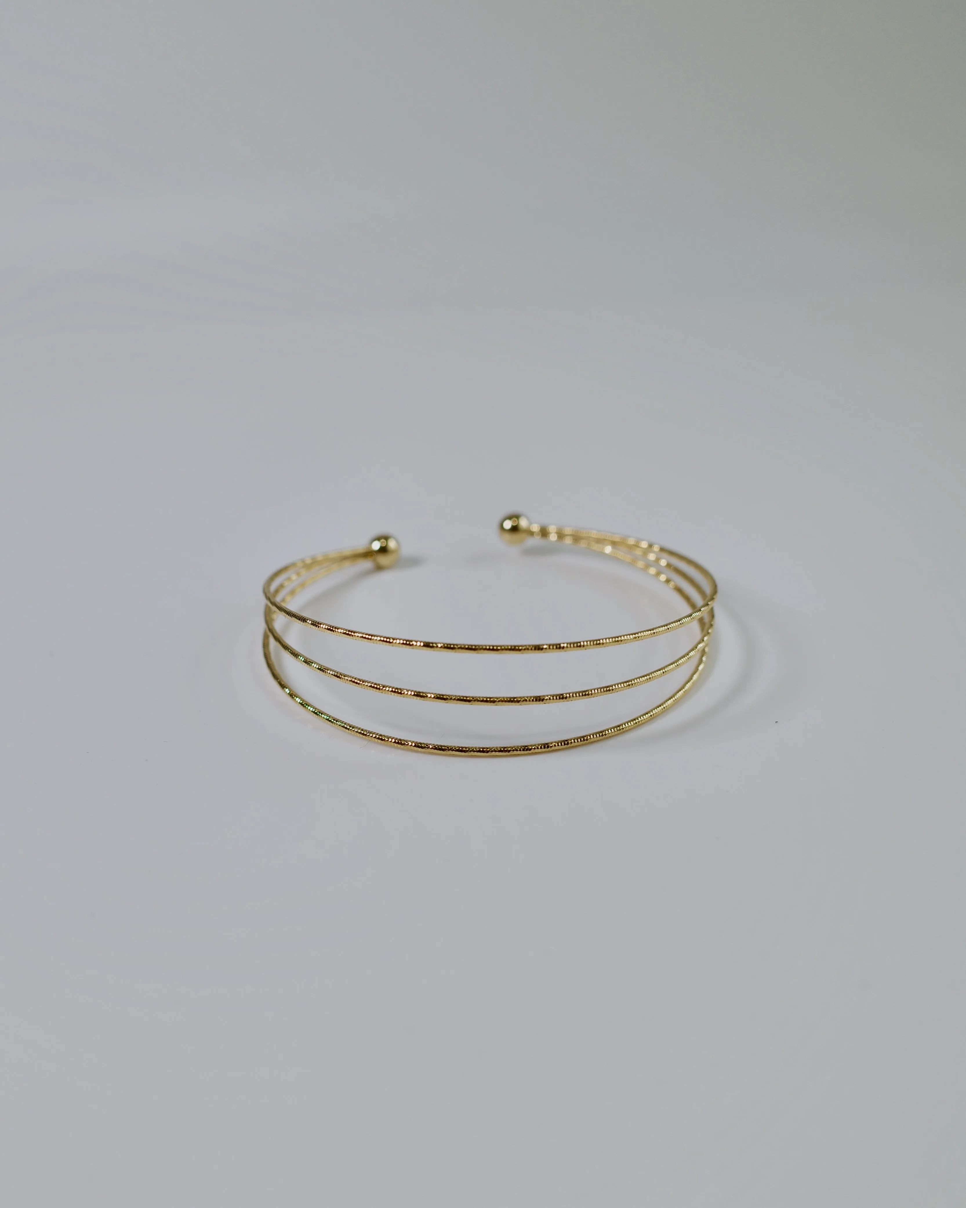 triple thin line bangle