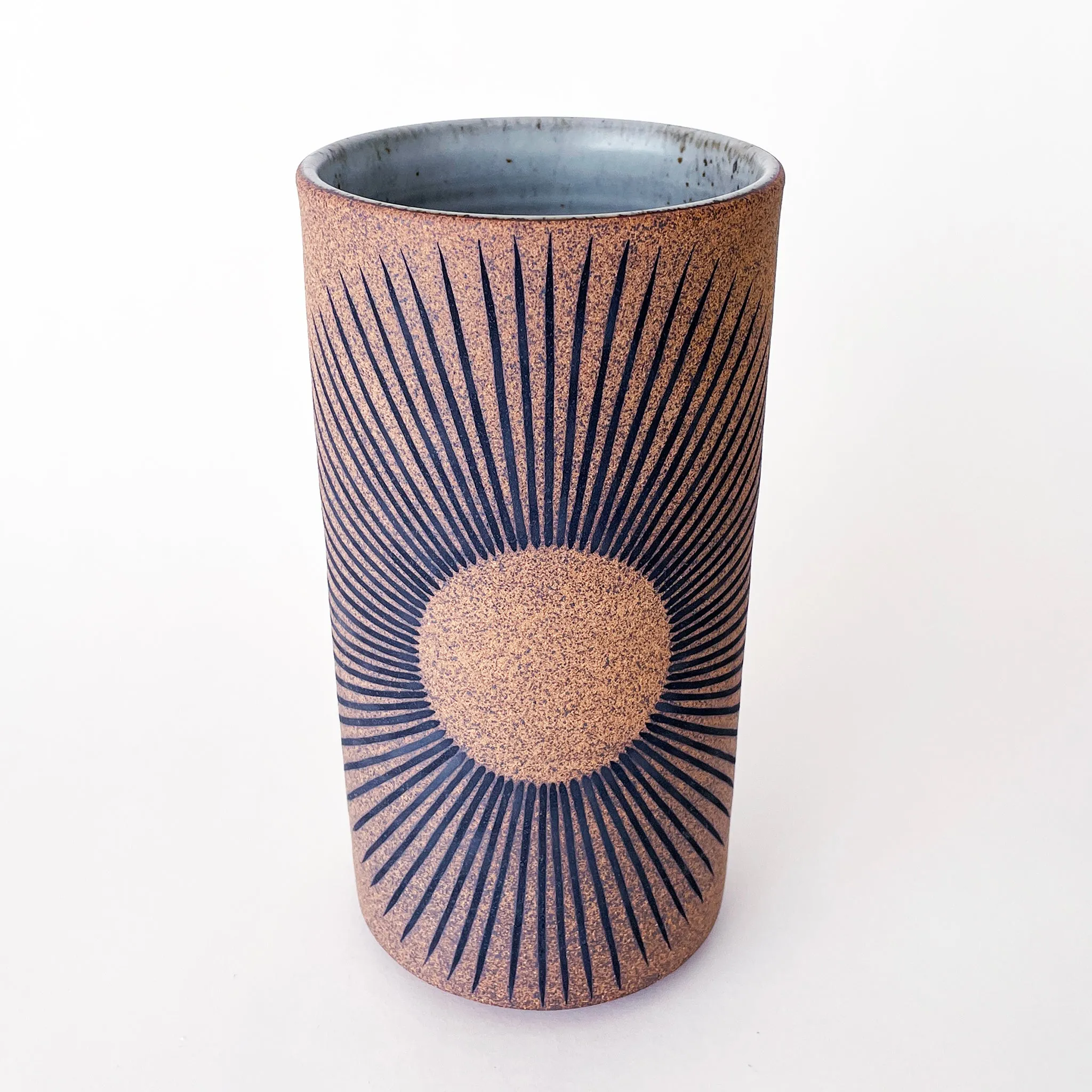 Vessel Thin: Sun / Tucker