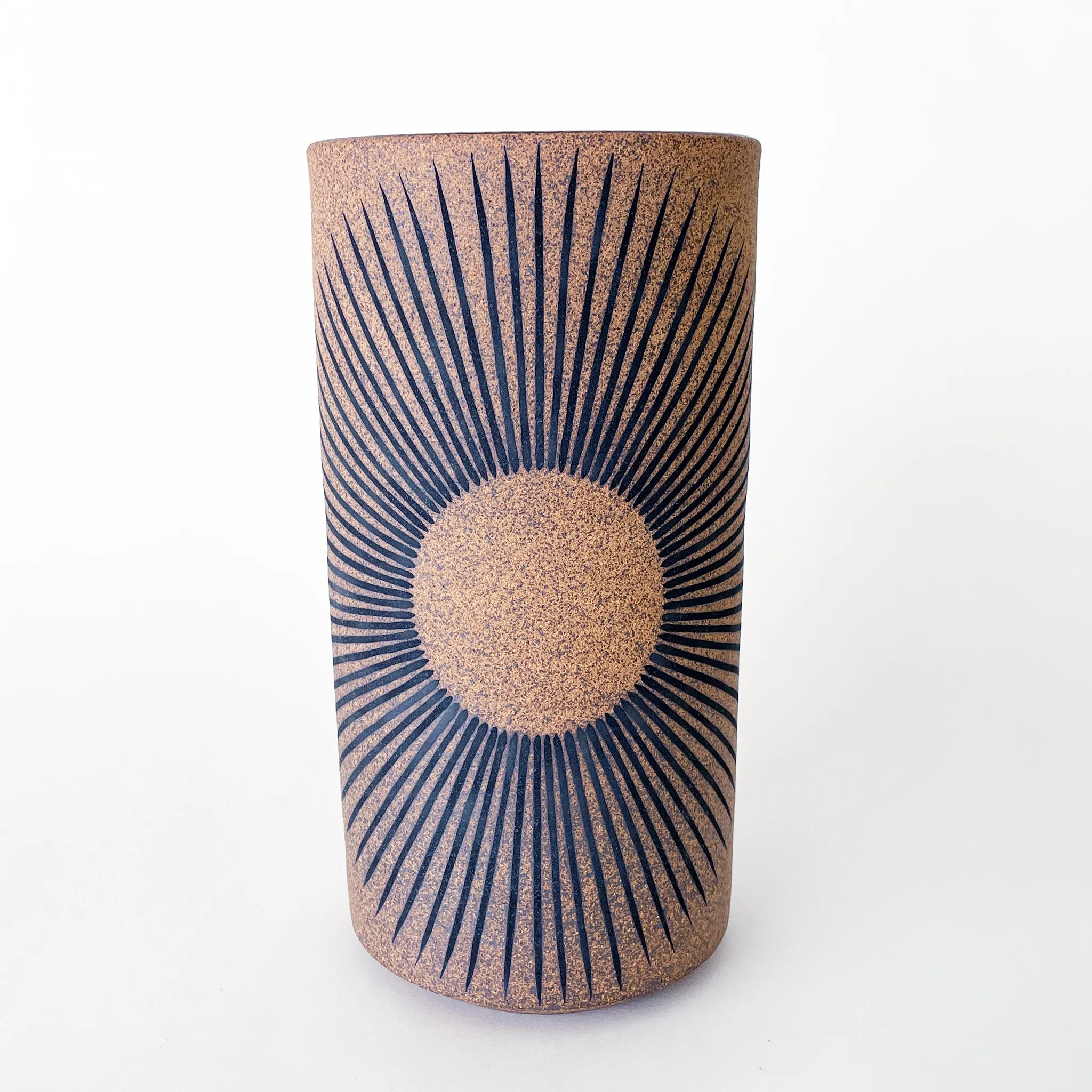 Vessel Thin: Sun / Tucker