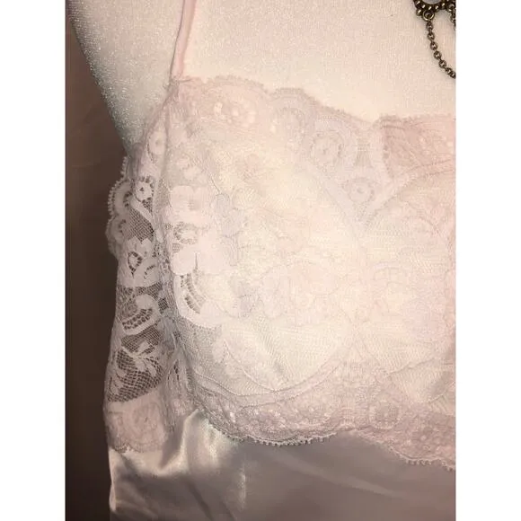 Vintage Olga slip and camisole set in pale pink fits small to large