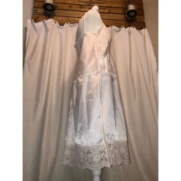 Vintage Olga slip and camisole set in pale pink fits small to large